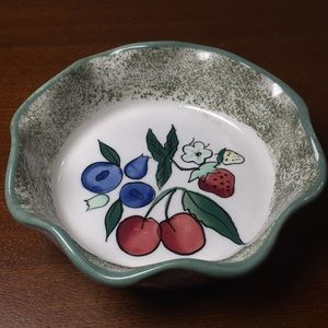 Mesa berry bowl